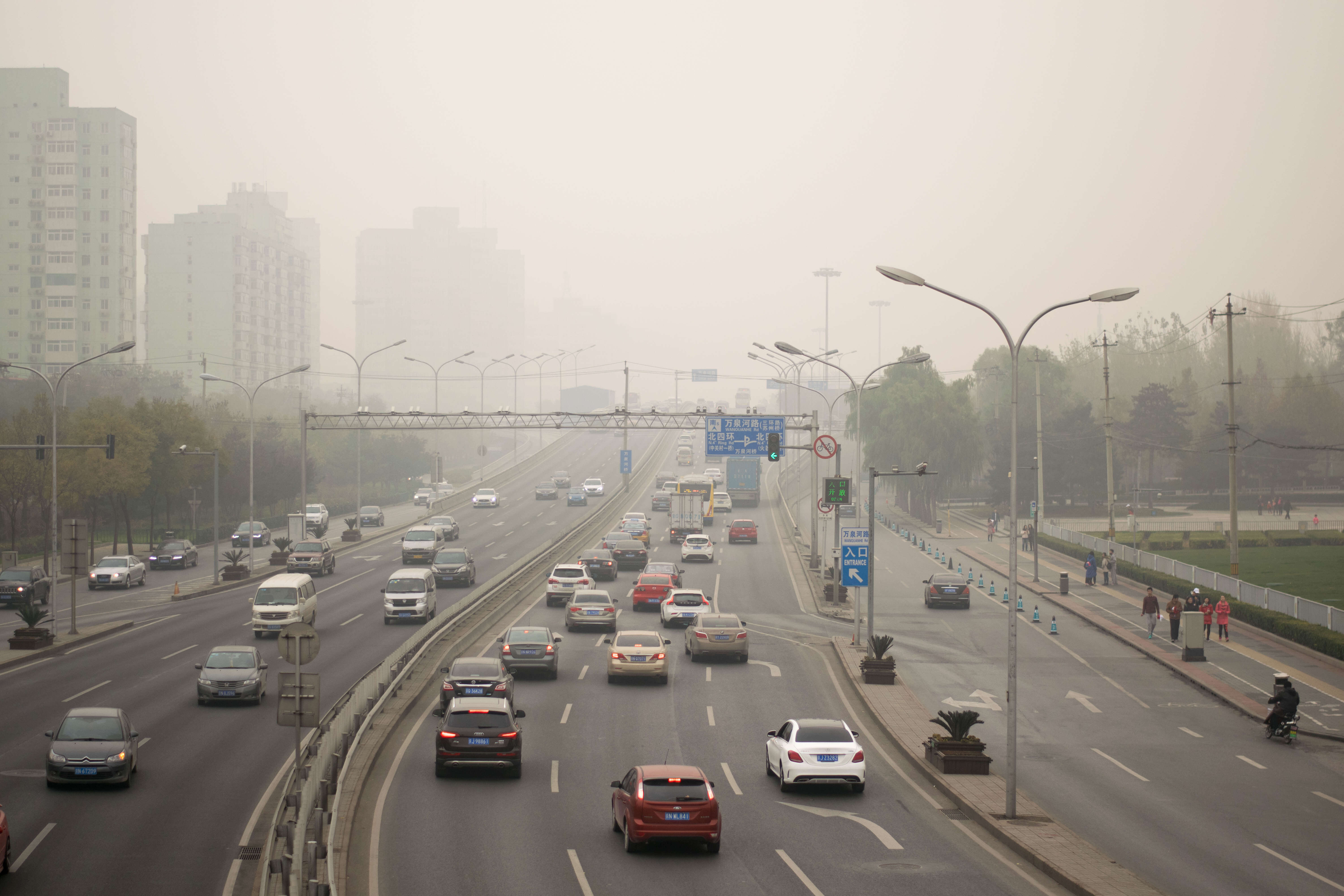 Core News China On The Brink Of Electric Vehicle Pollution Crisis